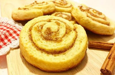 Cinnamon rolls